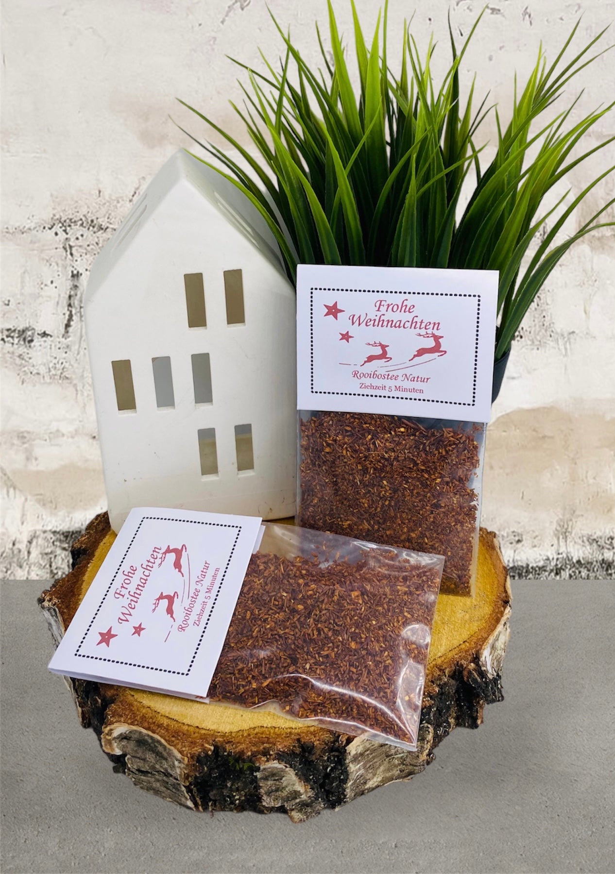 Christmas magic in a cup: Rooibos tea for festive cosiness